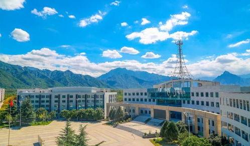 西安明德理工吃瓜,揭秘背后真相与热议